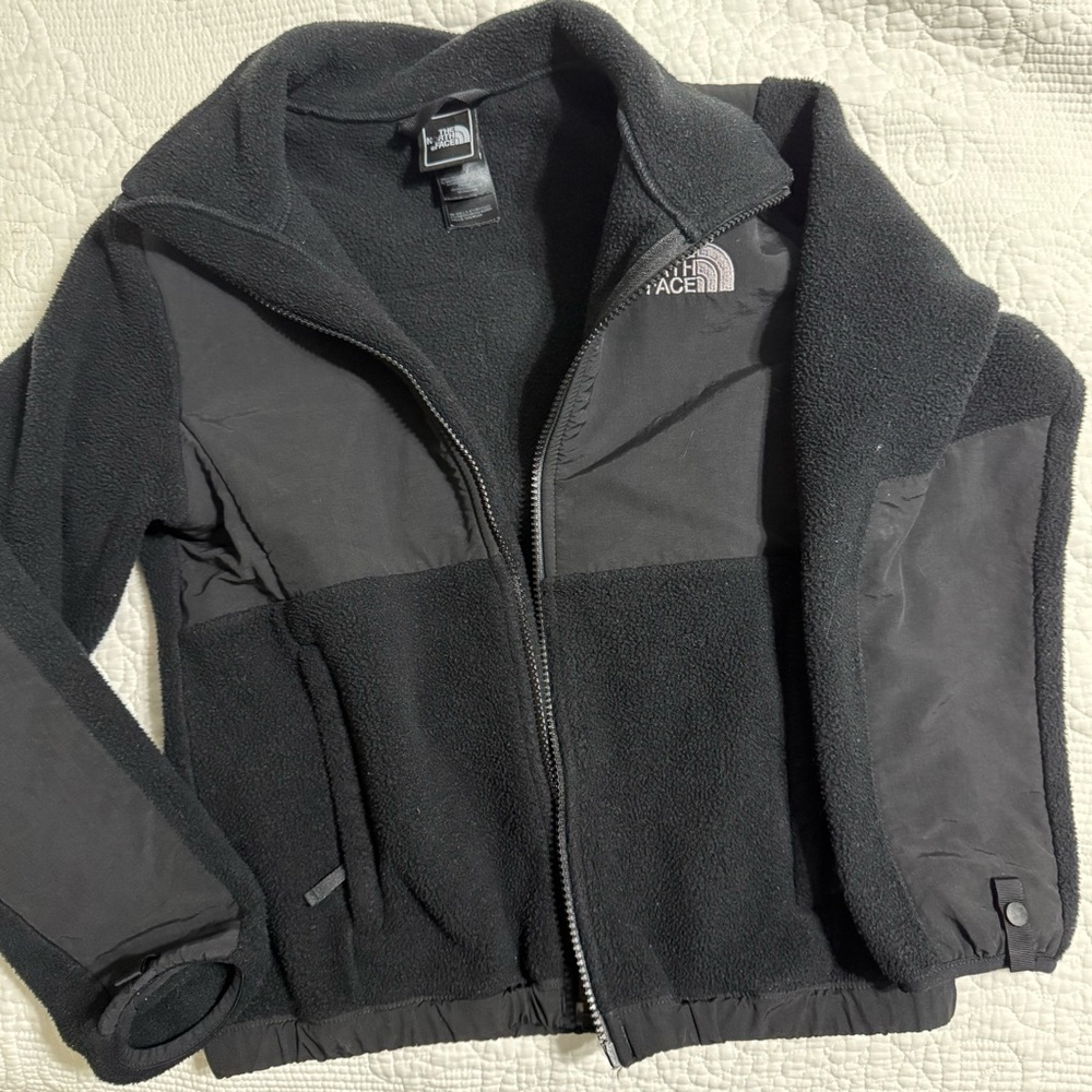 The North Face Kids Black Fleece Jacket